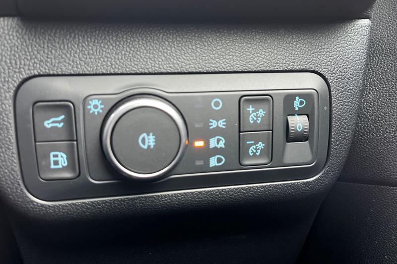 Used Ford Kuga 2025 for sale - 76782264: Photo 30