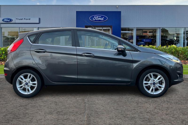 Used Ford Fiesta 2017 for sale - 77176424: Photo 3