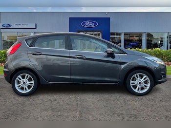 Used Ford Fiesta 2017 for sale - 77176424: Photo