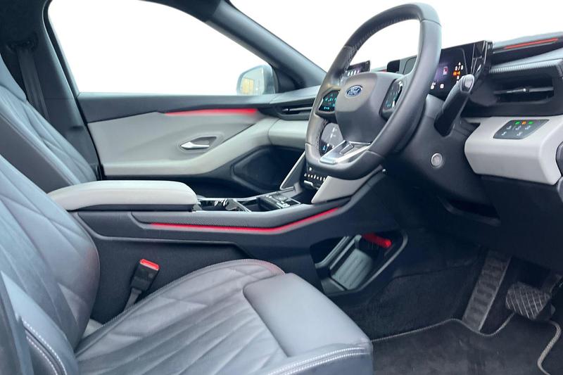 Used Ford Explorer 2024 for sale - 76966148: Photo 9