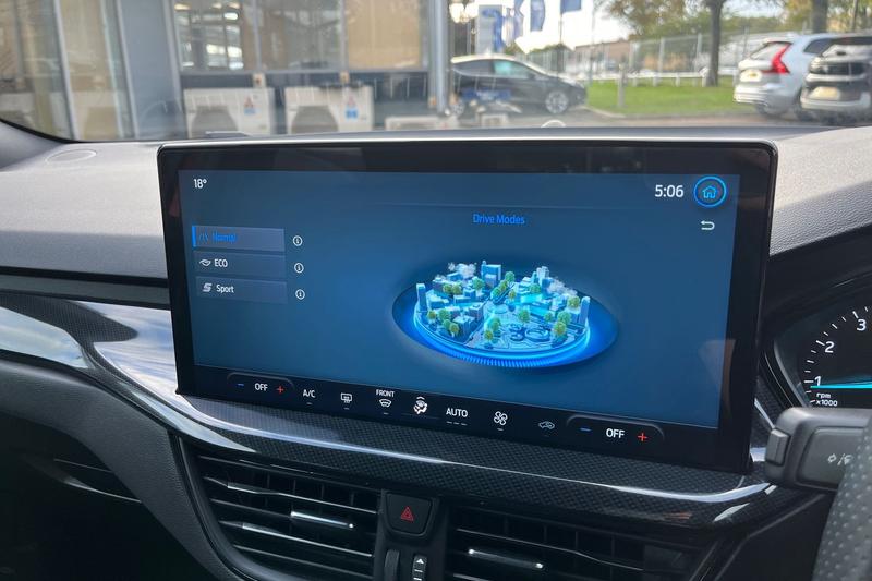 Used Ford Focus for sale - 77685136: Photo 29