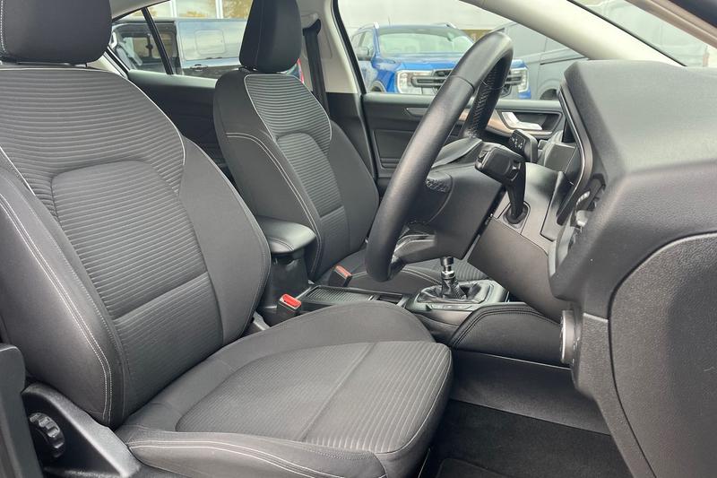 Used Ford Focus 2018 for sale - 76467794: Photo 17