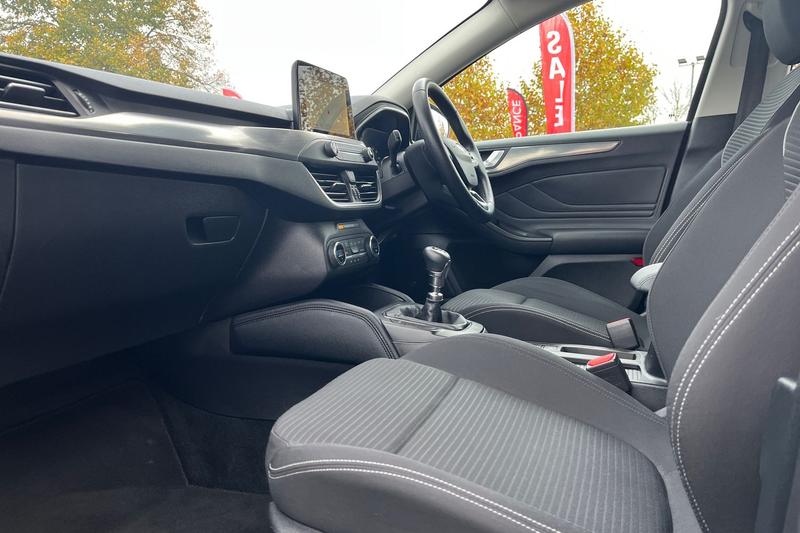 Used Ford Focus 2018 for sale - 76467794: Photo 18