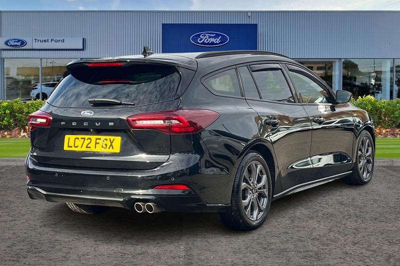 Used Ford Focus 2022 for sale - 76445339: Photo 4