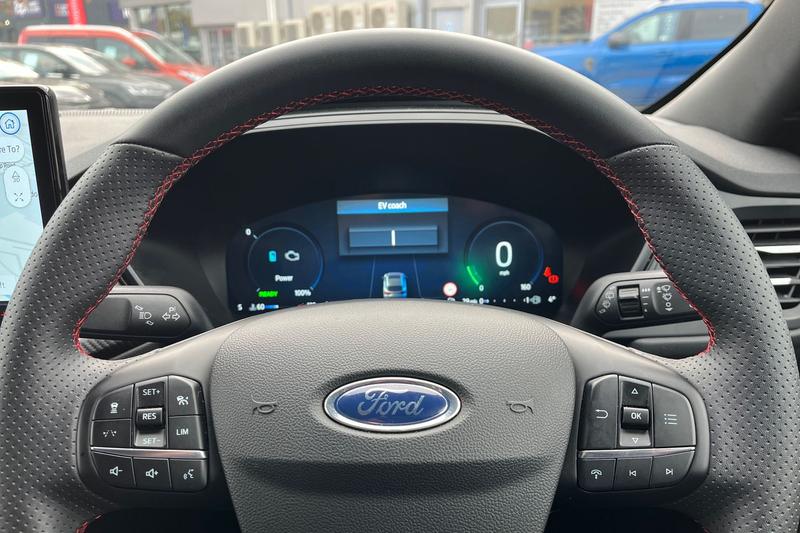 Used Ford Kuga 2025 for sale - 76953811: Photo 23