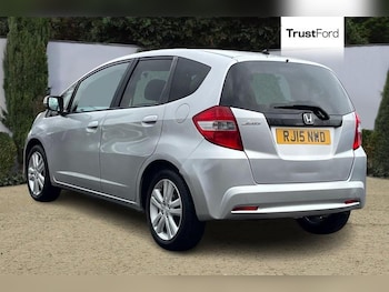 Used Honda Jazz 2015 for sale - 77679557: Photo