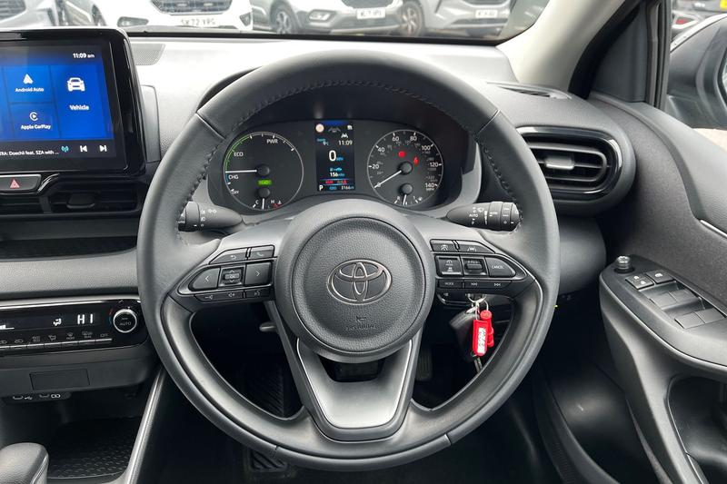 Used Toyota Yaris 2025 for sale - 77498019: Photo 12