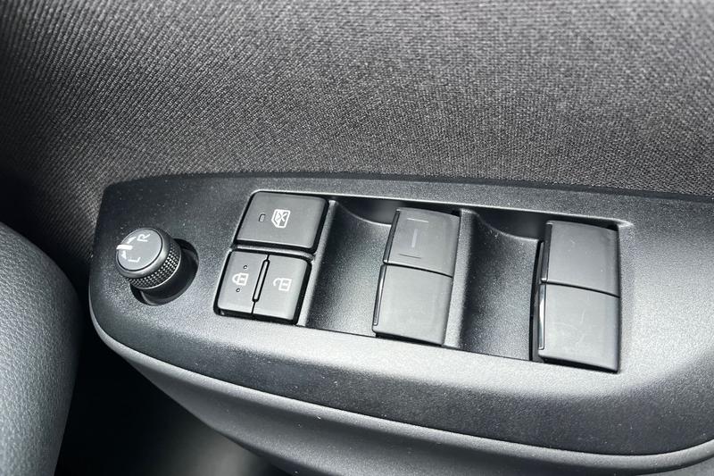 Used Toyota Yaris 2025 for sale - 77498019: Photo 16