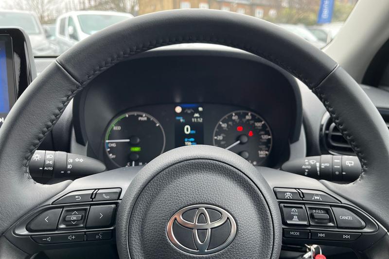 Used Toyota Yaris 2025 for sale - 77498019: Photo 23