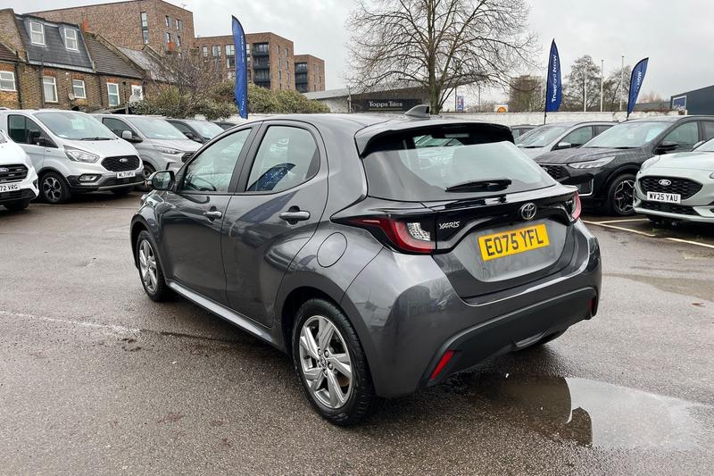 Used Toyota Yaris 2025 for sale - 77498019: Photo 33