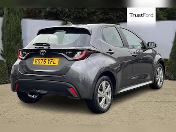 Used Toyota Yaris undefined for sale - 77498019: Photo