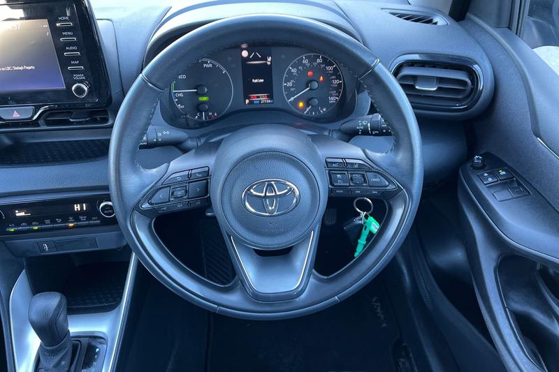 Used Toyota Yaris 2022 for sale - 77435530: Photo 12