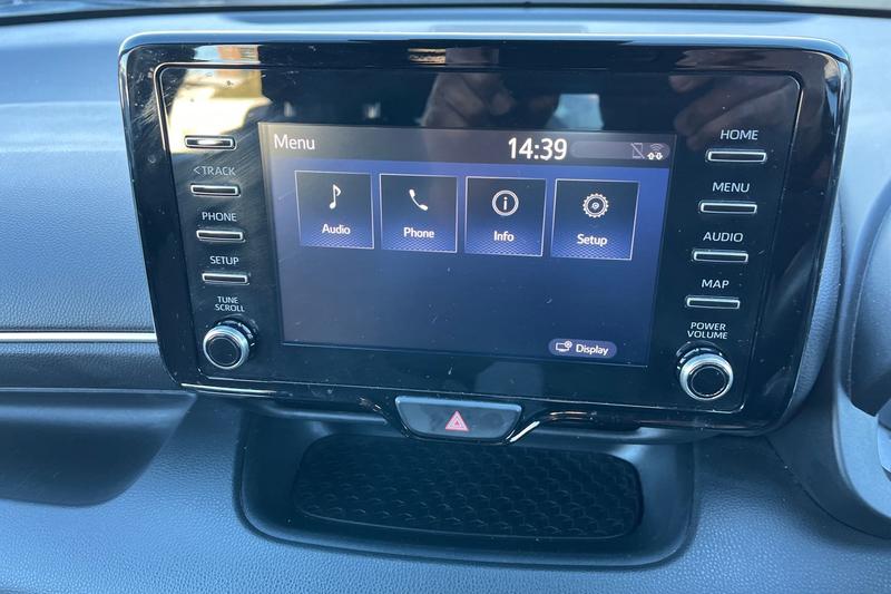 Used Toyota Yaris 2022 for sale - 77435530: Photo 26