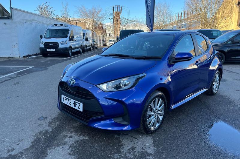 Used Toyota Yaris 2022 for sale - 77435530: Photo 31