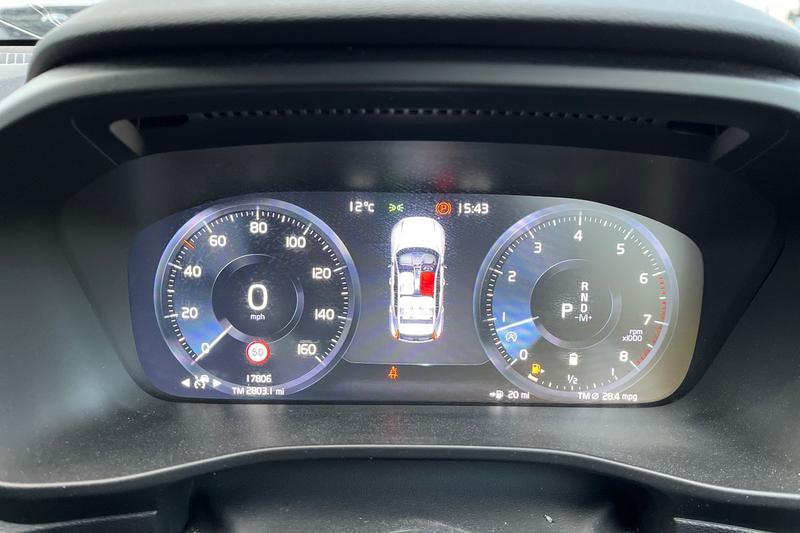 Used Volvo XC40 for sale - 77176420: Photo 13