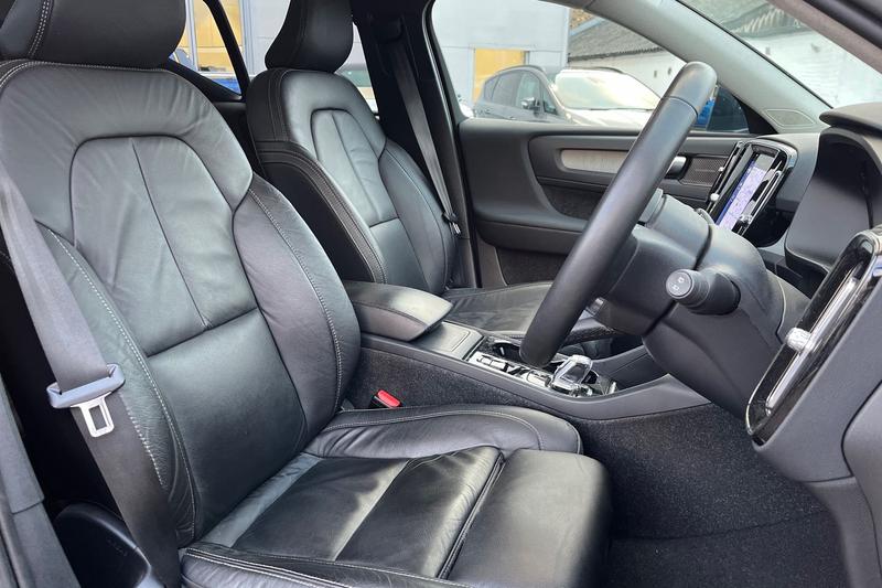 Used Volvo XC40 for sale - 77176420: Photo 17