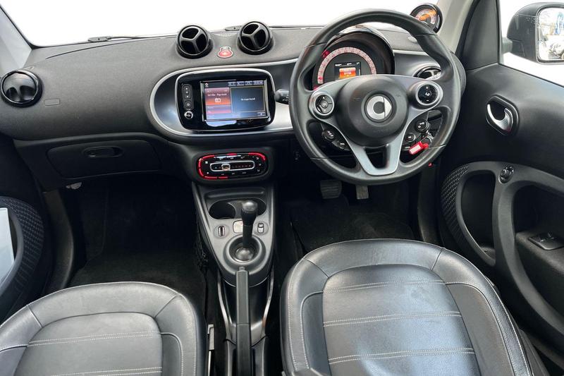 Used smart fortwo 2018 for sale - 77570667: Photo 11