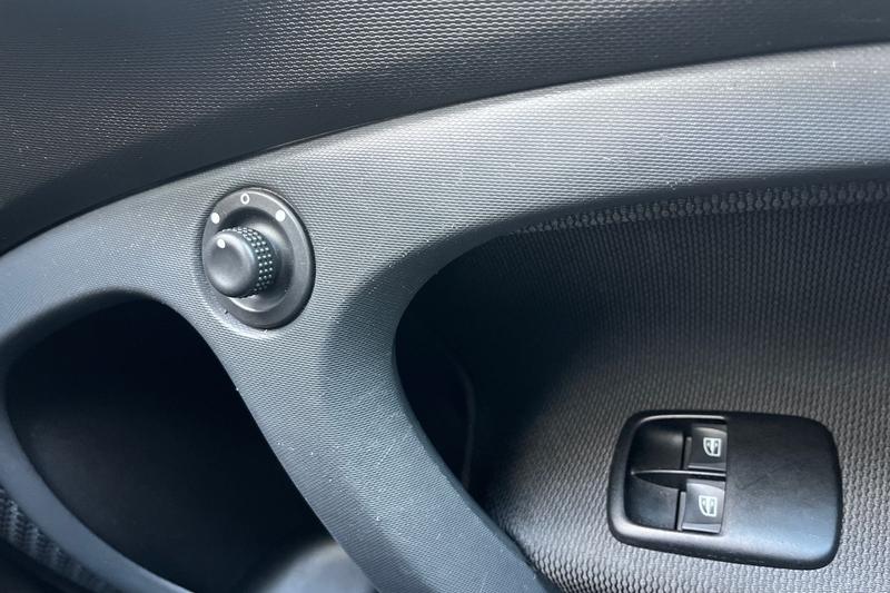 Used smart fortwo 2018 for sale - 77570667: Photo 16