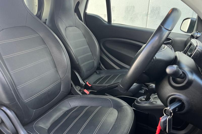 Used smart fortwo 2018 for sale - 77570667: Photo 17