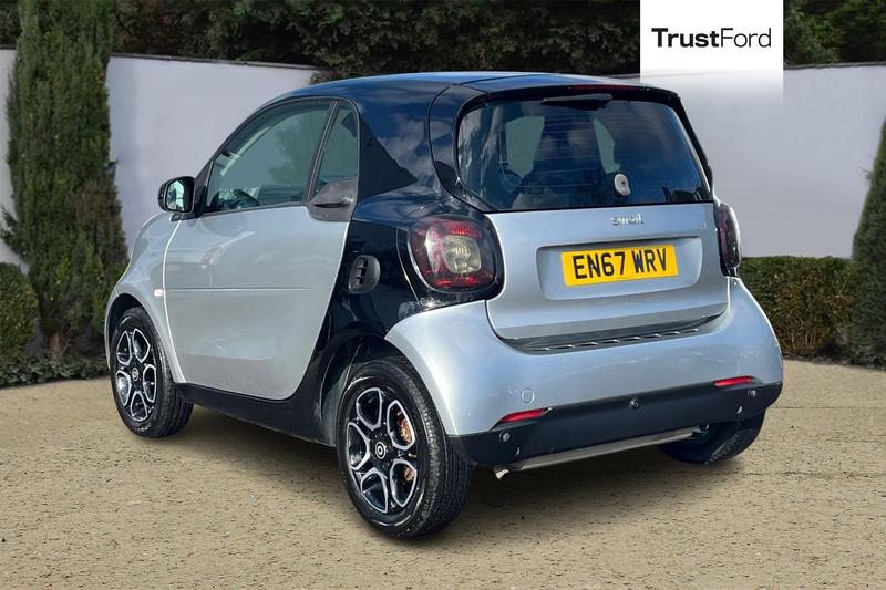 Used smart fortwo 2018 for sale - 77570667: Photo 2