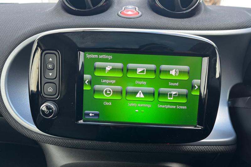 Used smart fortwo 2018 for sale - 77570667: Photo 26