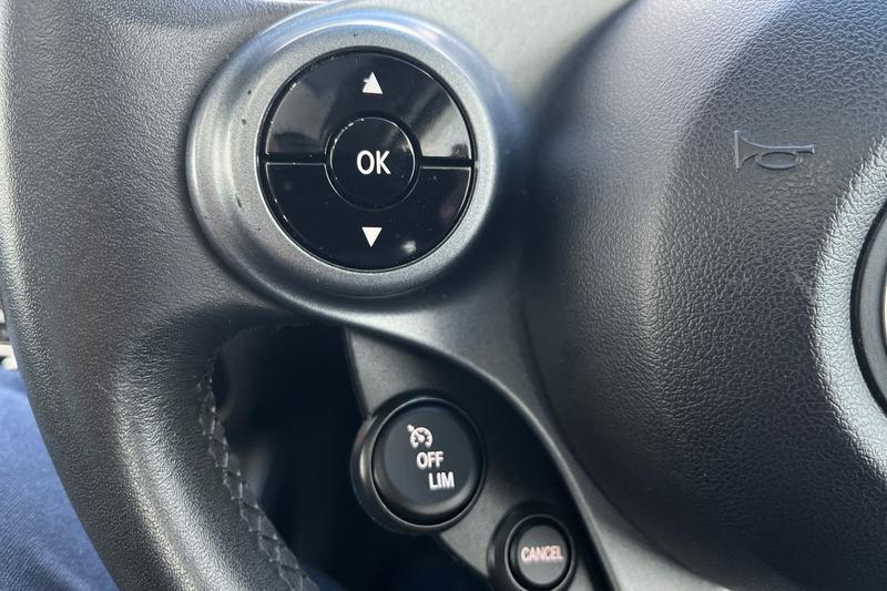 Used smart fortwo 2018 for sale - 77570667: Photo 29