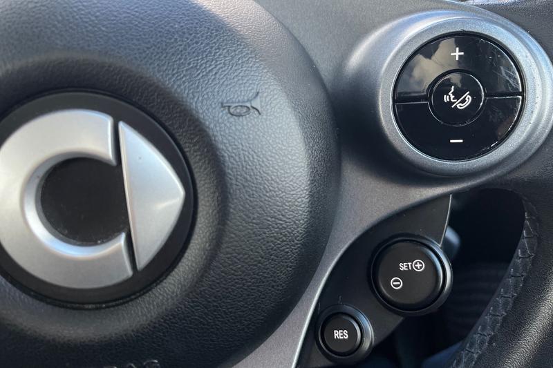 Used smart fortwo 2018 for sale - 77570667: Photo 30