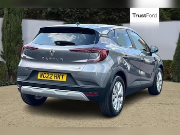 Used Renault Captur 2022 for sale - 75689951: Photo