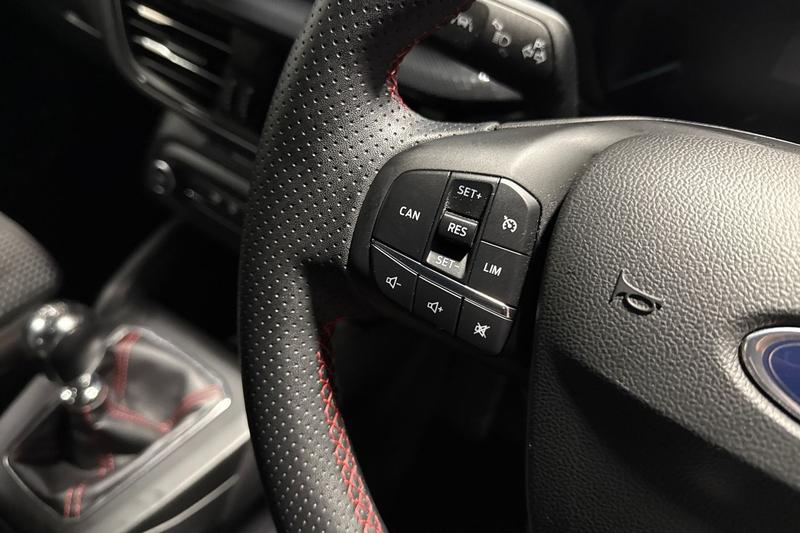 Used Ford Focus 2024 for sale - 77697529: Photo 29