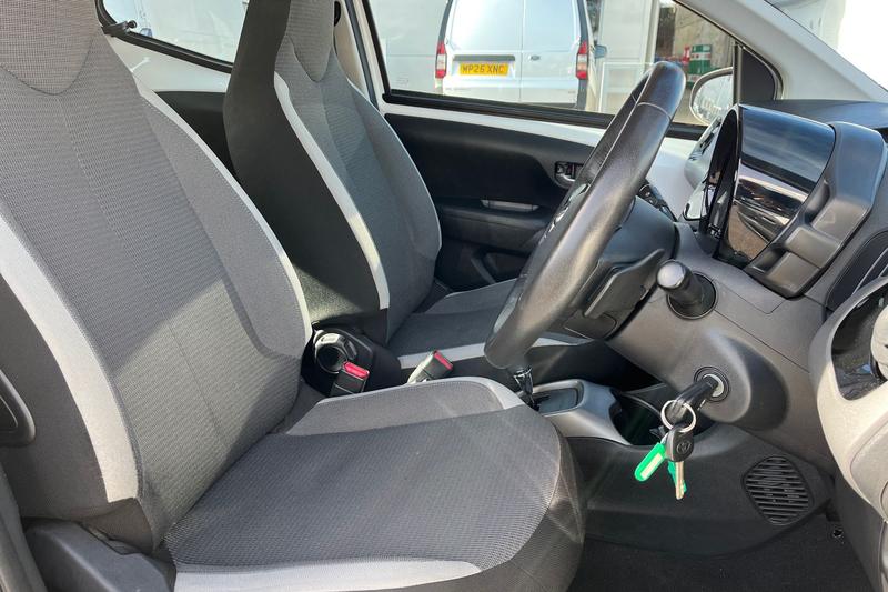 Used Toyota AYGO 2021 for sale - 77718583: Photo 17