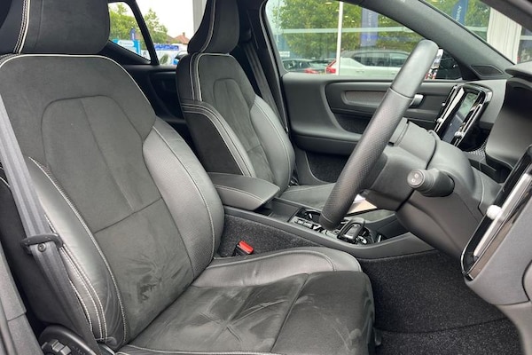 Used Volvo XC40 2020 for sale - 75575262: Photo 17