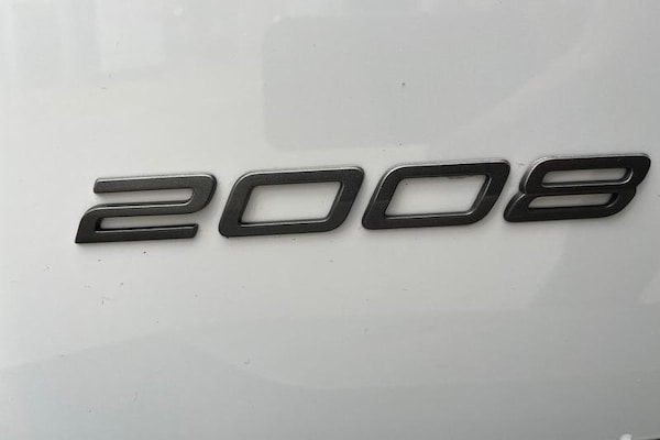 Used Peugeot 2008 2025 for sale - 76196570: Photo 40