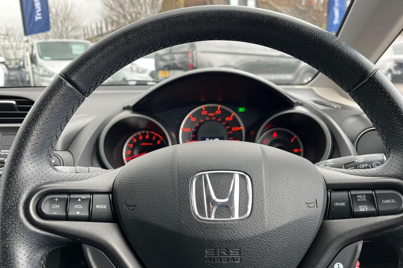 Used Honda Jazz 2015 for sale - 77878204: Photo 23