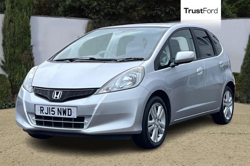 Used Honda Jazz 2015 for sale - 77878204: Photo 5