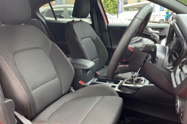 Used Ford Focus 2023 for sale - 75412914: Photo 17