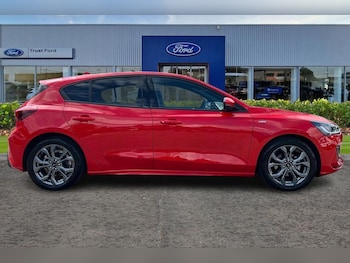 Used Ford Focus 2023 for sale - 75412914: Photo
