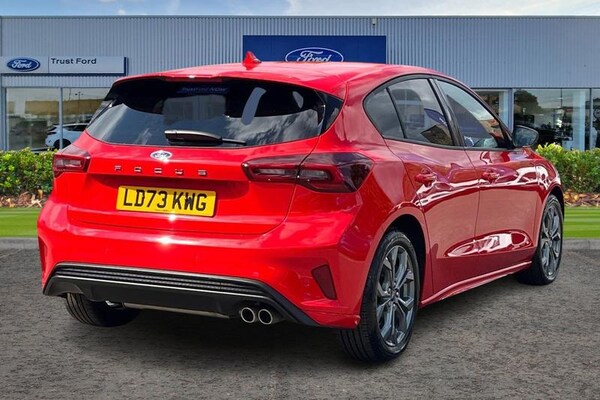 Used Ford Focus 2023 for sale - 75412914: Photo 4