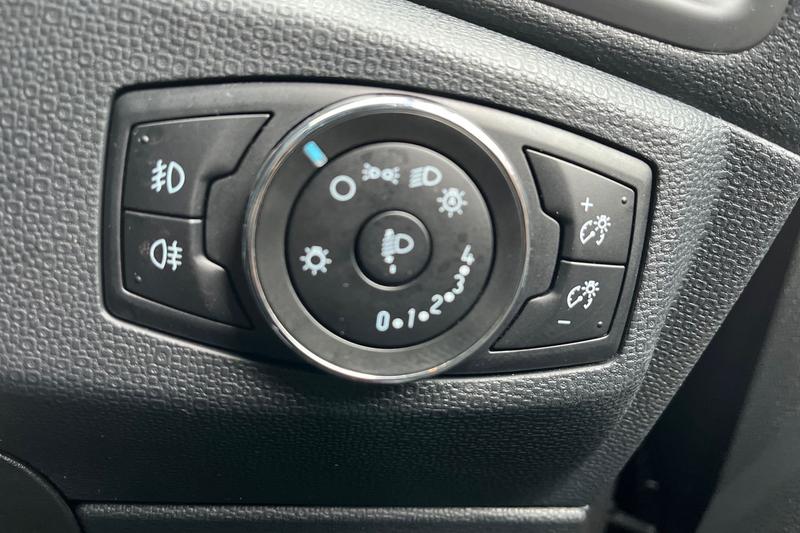 Used Ford Ecosport 2020 for sale - 76984856: Photo 30