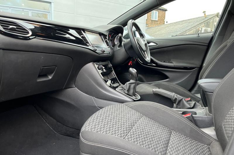 Used Vauxhall Astra 2018 for sale - 77381560: Photo 18
