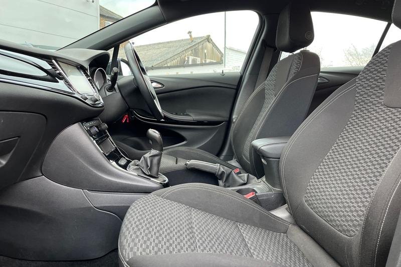 Used Vauxhall Astra 2018 for sale - 77381560: Photo 19