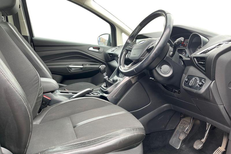 Used Ford Grand C-Max 2018 for sale - 76355572: Photo 9