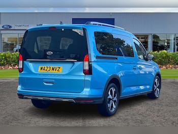 Used Ford Grand Tourneo Connect 2023 for sale - 79781786: Photo