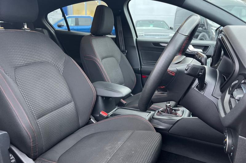 Used Ford Focus 2022 for sale - 77025887: Photo 17