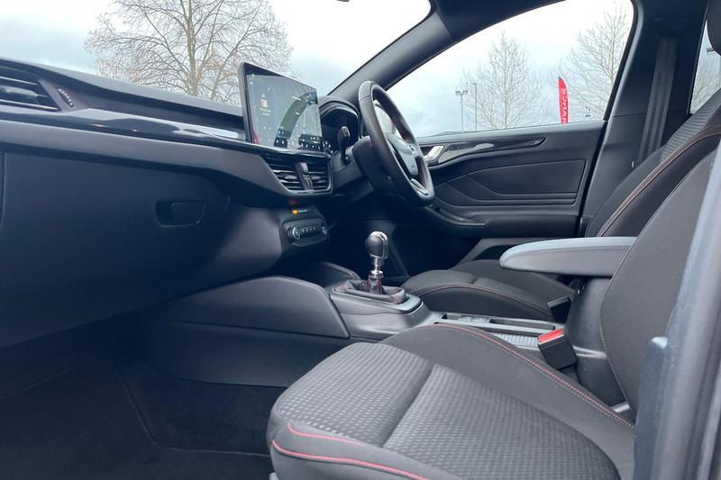 Used Ford Focus 2022 for sale - 77025887: Photo 18