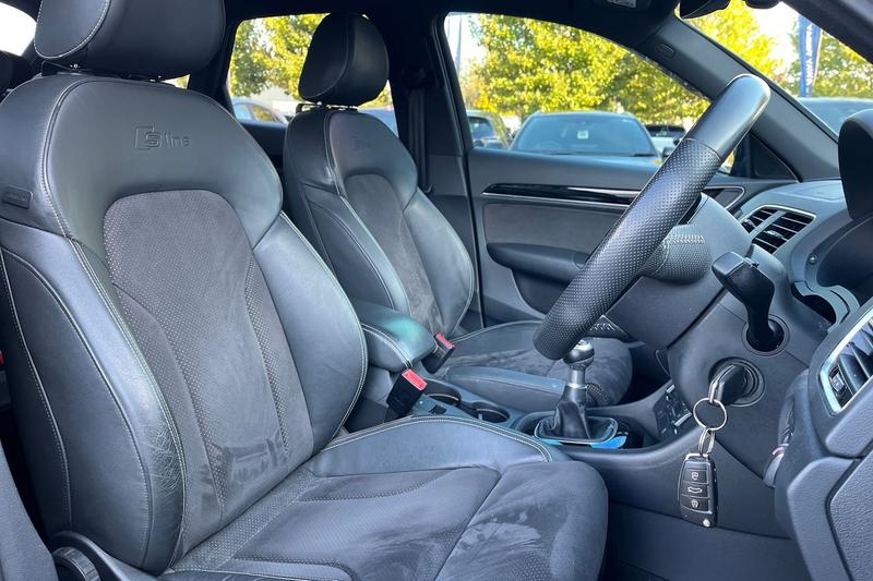 Used Audi Q3 2018 for sale - 76131318: Photo 17