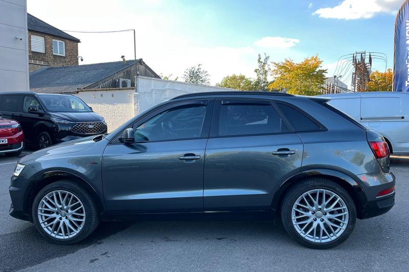 Used Audi Q3 2018 for sale - 76131318: Photo 32