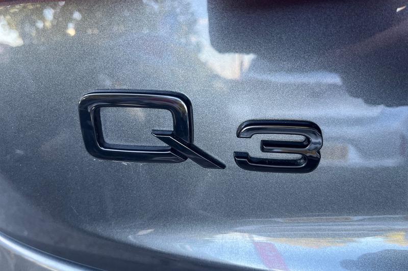 Used Audi Q3 2018 for sale - 76131318: Photo 40