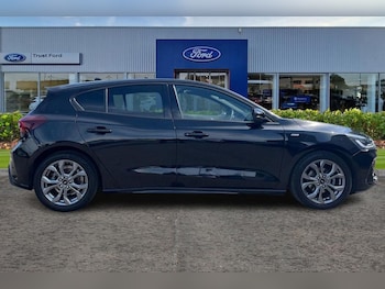 Used Ford Focus 2023 for sale - 75550112: Photo