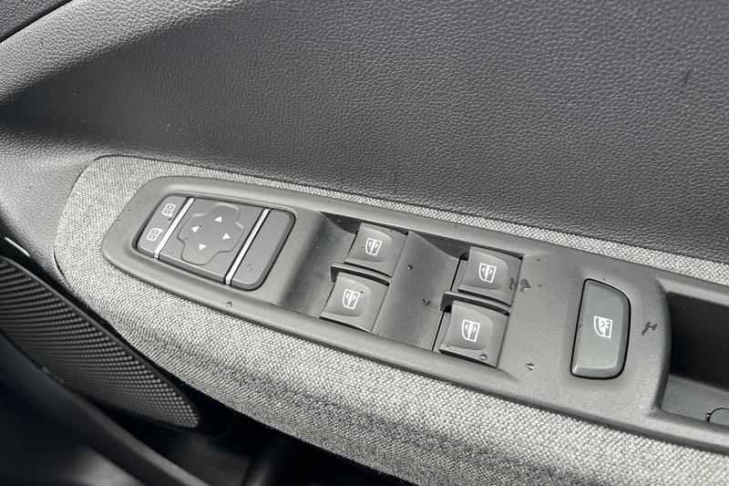 Used Renault Zoe 2021 for sale - 76480480: Photo 16