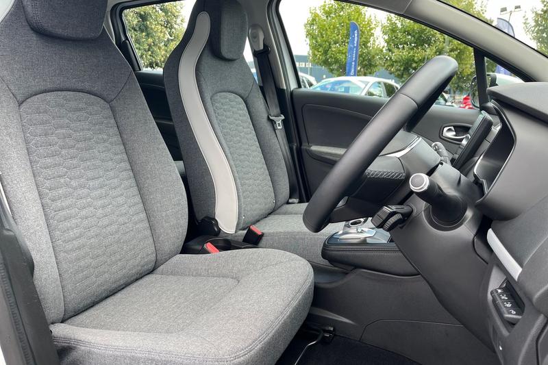 Used Renault Zoe 2021 for sale - 76480480: Photo 17